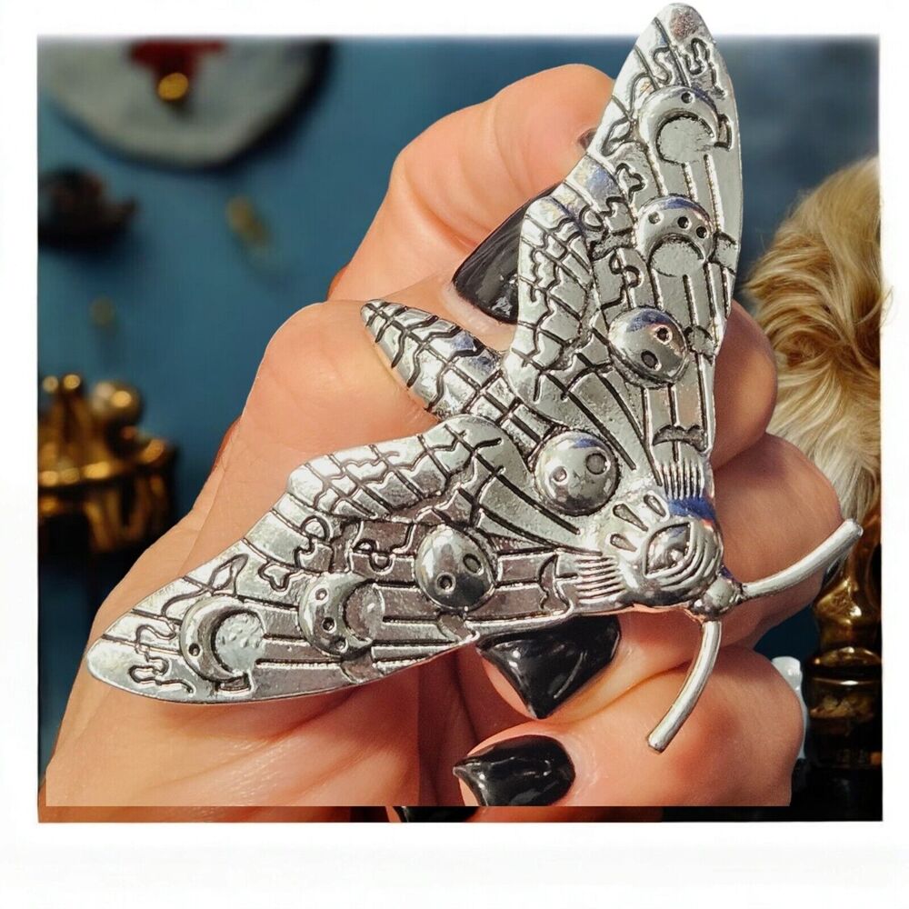 Gothic Moon Phase Moth Hair Clip Death Skull Insect Bug Barrett Silver Tone - Picture 2 of 15